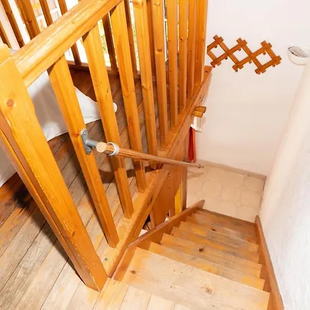 Vakantiehuis Maison Jumelee Avec Terrasse Et Parking A *
